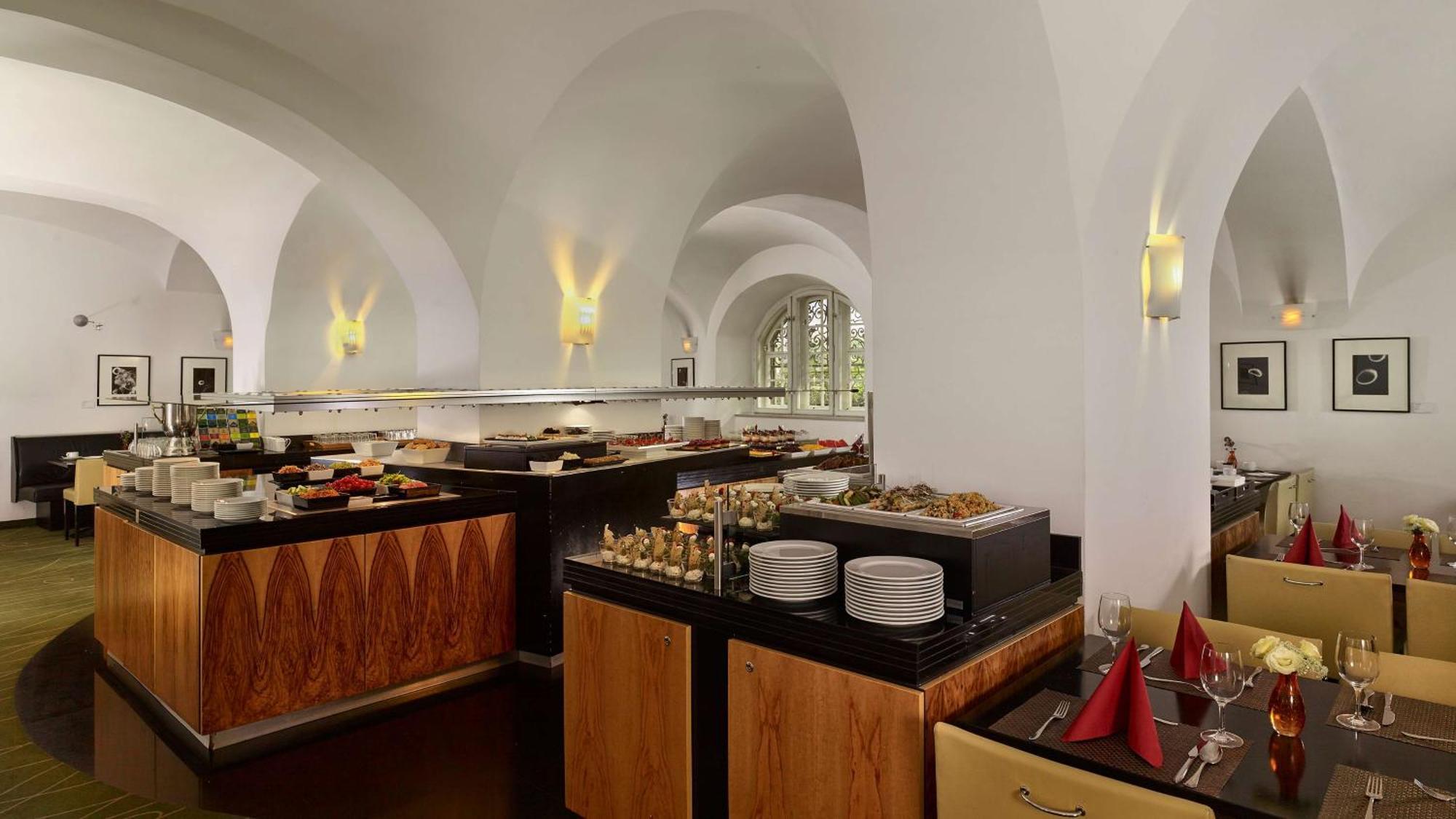 Park Plaza Szálloda 4*