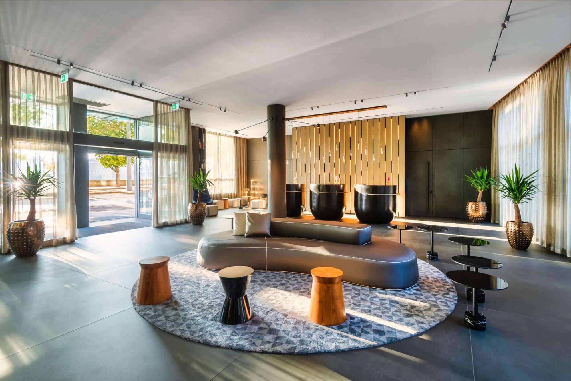 Park Plaza Szálloda 4*