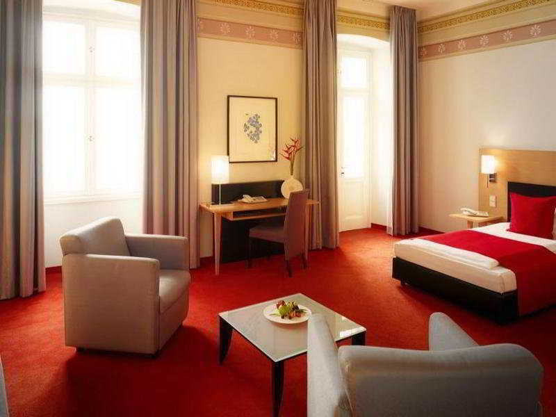 Park Plaza Szálloda 4*